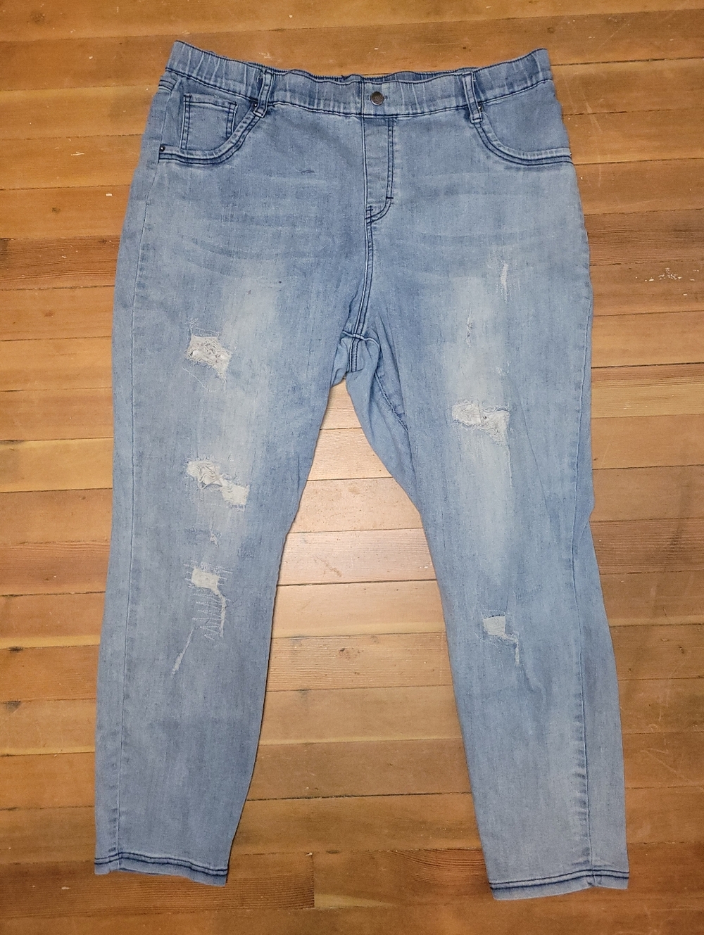 Light Blue Distressed Stretch Jegging Jeans